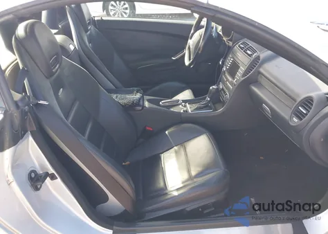 2008 Mercedes-Benz Slk 55 Amg z USA, uszkodzony, nr VIN WDBWK73F58F176708